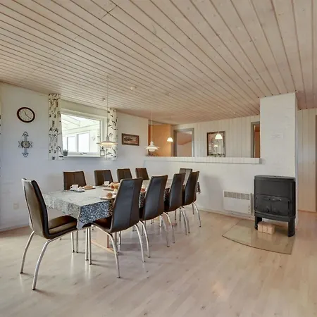 Nanette - 300m To The Fjord By Interhome